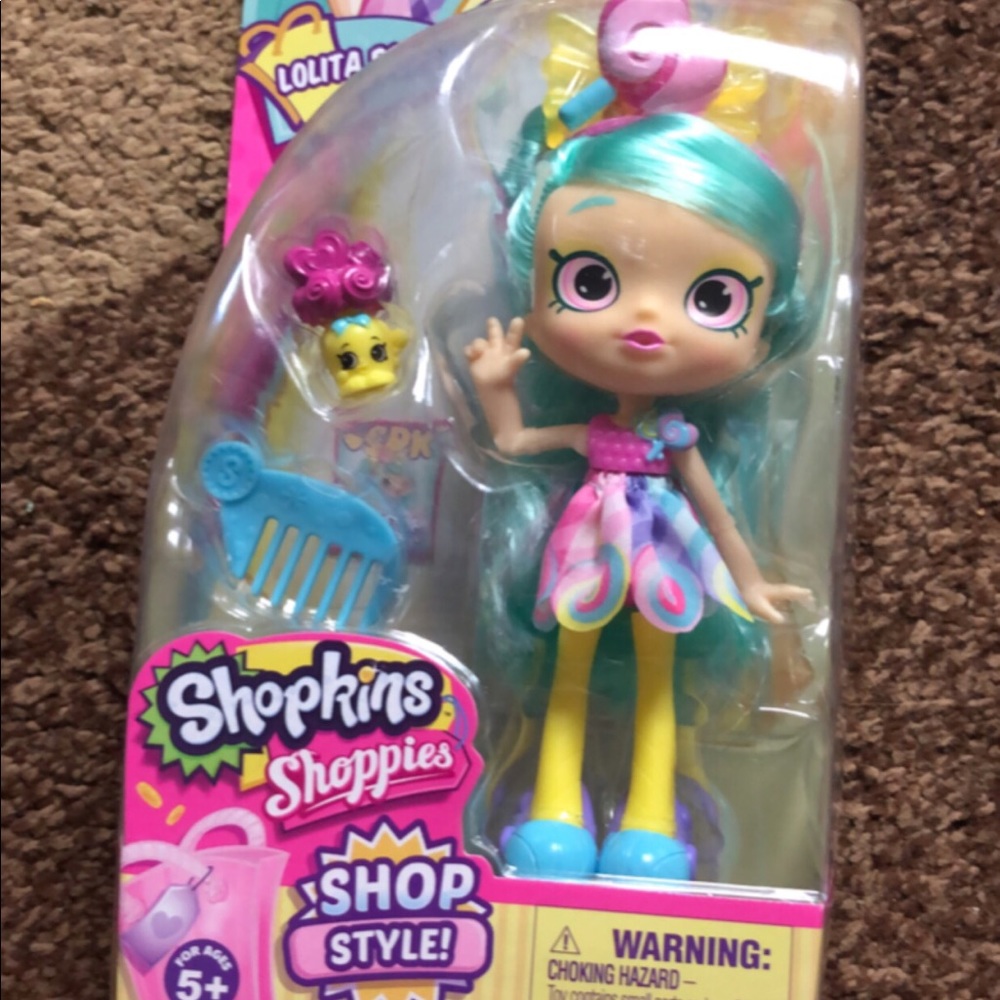 New shopkins shoppers doll